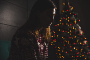 Feeling isolated this holiday season? Discover how hypnosis can help you feel more connected and transform loneliness into personal growth with Gresham Hypnosis Center.